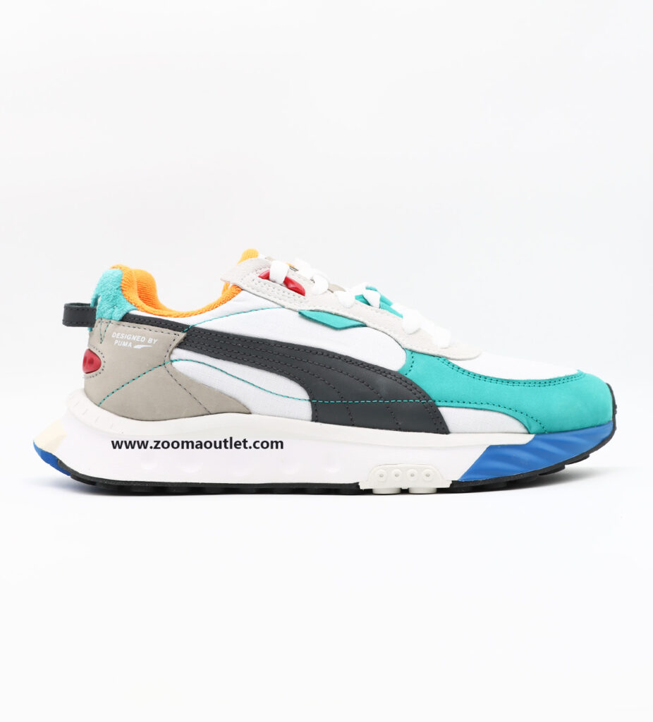 WHITE BLUE GRAY PUMA