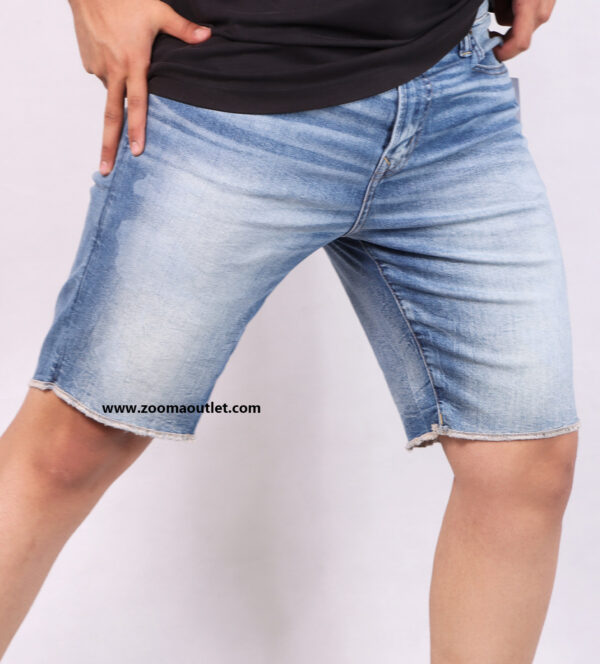 AMERICAN EAGLE 52