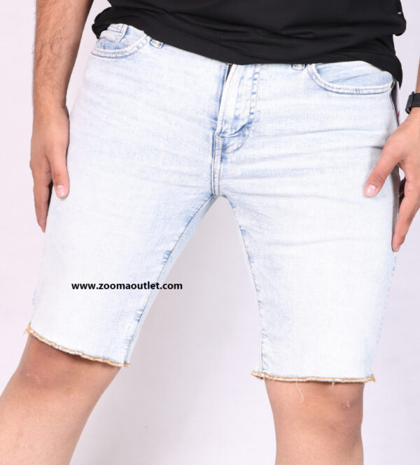 AMERICAN EAGLE 32