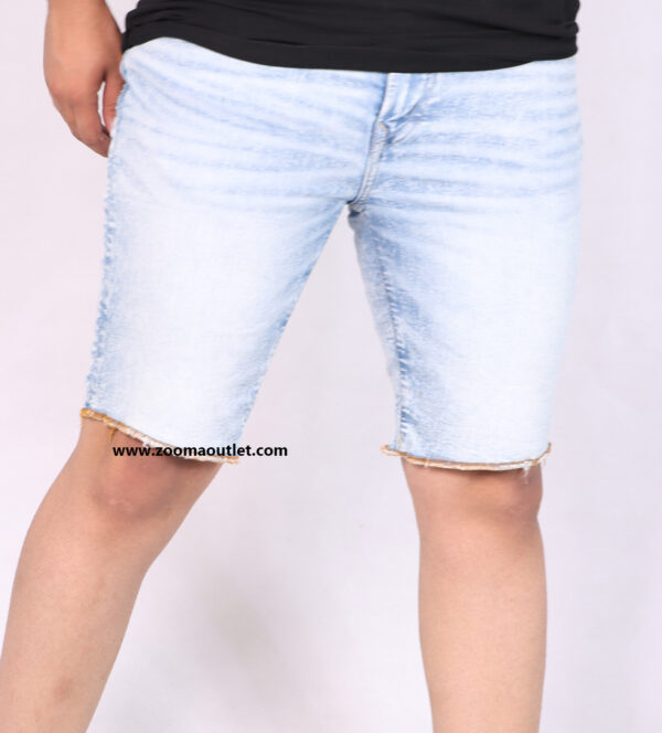 AMERICAN EAGLE 32