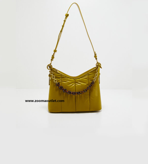 کیف charles and keith