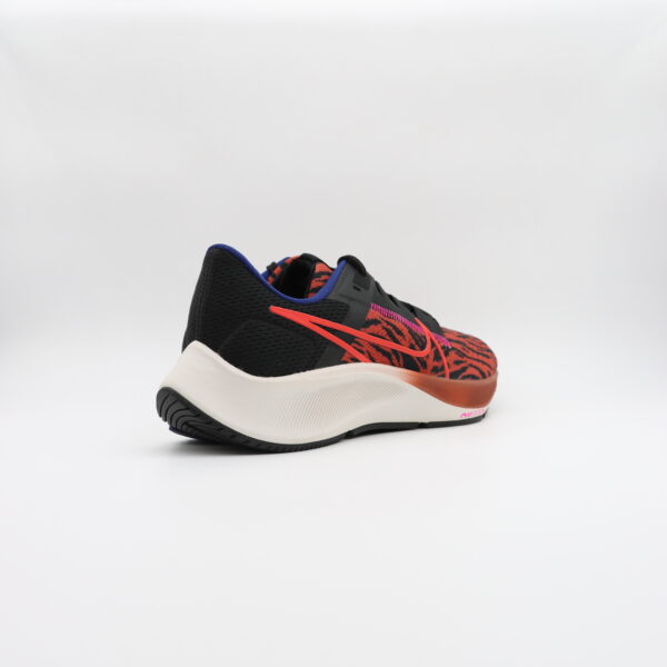 کفش رانینگ مردانه NIKE - کد DQ765080039 - Image 2